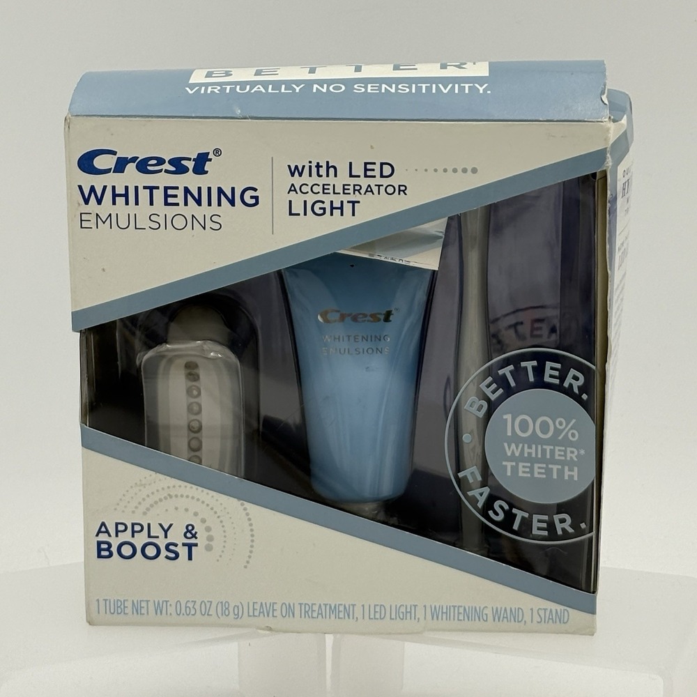Crest Whitening‎ Emulsions Leave-on Teeth Whitening Gel Kit With LED Accelerator